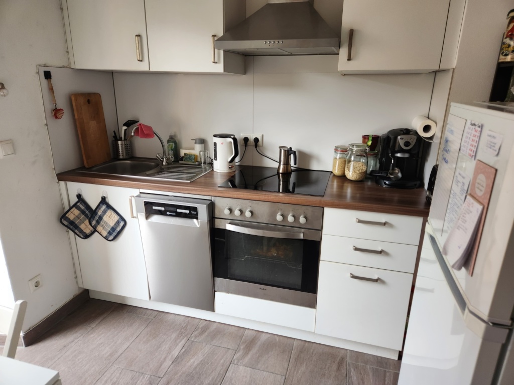 WG-Zimmer Innenstadt Gebbertstraße - Bild 6