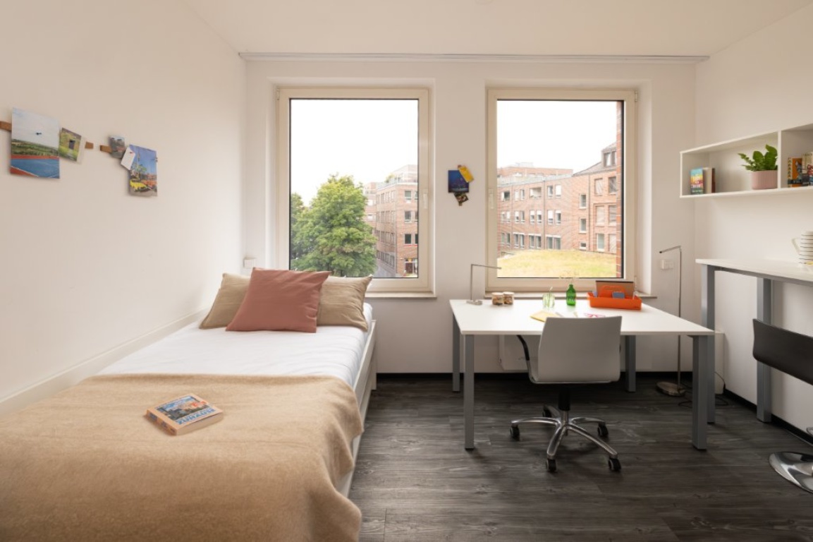 Münster: Komplett möbliertes, modernes Studentenapartment in zentraler Lage – 48151 Münster Centrum – Vorschaubild 2