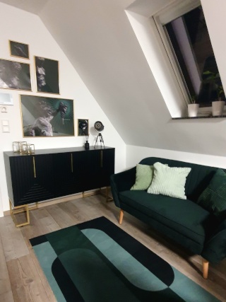 Ad image: 2-Zimmer-Wohnung im historischen Stadtzentrum (September 2026 - März 2027)