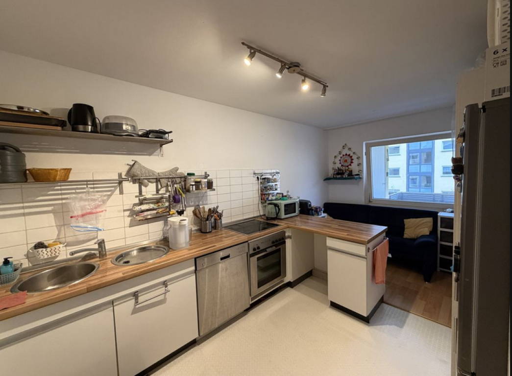Sehr ruhig gelegene, helle 2 1/2 Zimmer-Wohnung in Stuttgart Bad Cannstatt – Einsteinstrasse, 70374 Stuttgart Bad Cannstatt – Vorschaubild 5