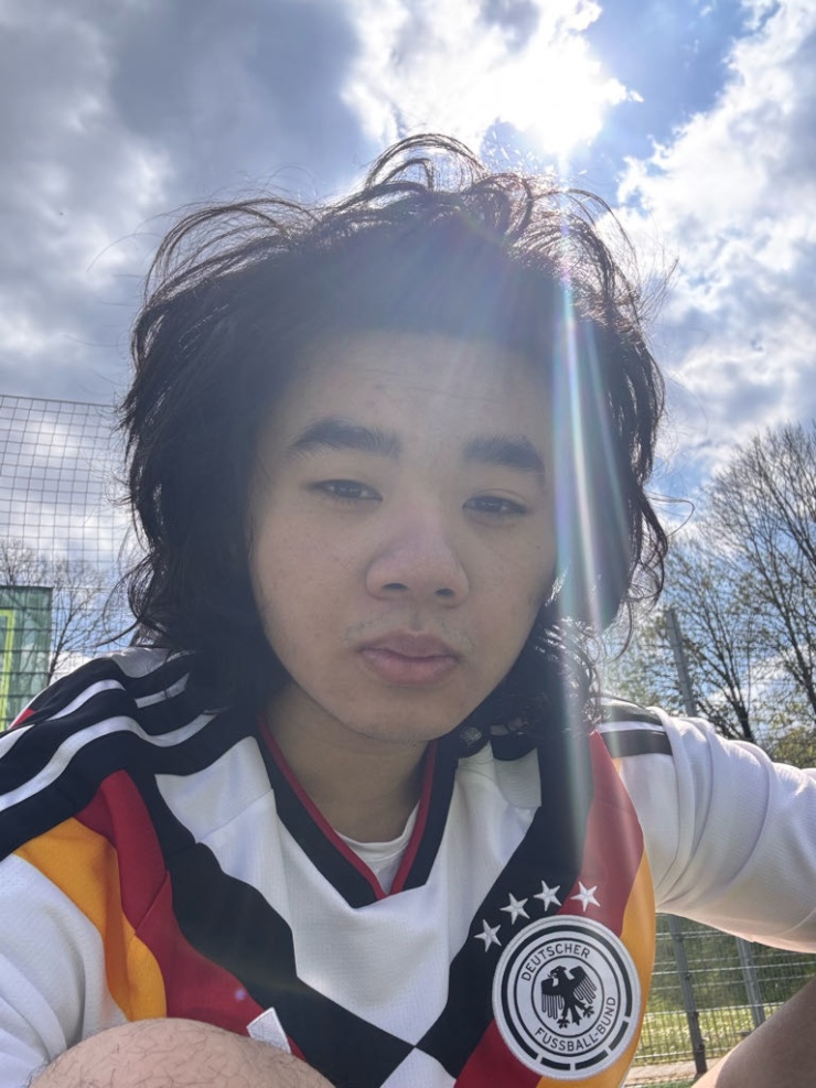 Anzeigenbild: RWTH-Mathematikstudent sucht ruhige 1-Zimmer-Wohnung in Aachen