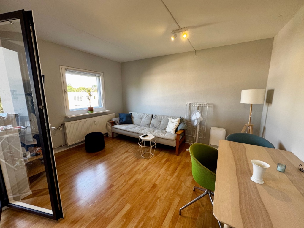 Möblierte 2-Zimmer-Wohnung mit Balkon im Wedding | 24.08.–09.09. | ab 2 Wochen – Holländerstraße 57, 13407 Berlin Wedding – Vorschaubild 5