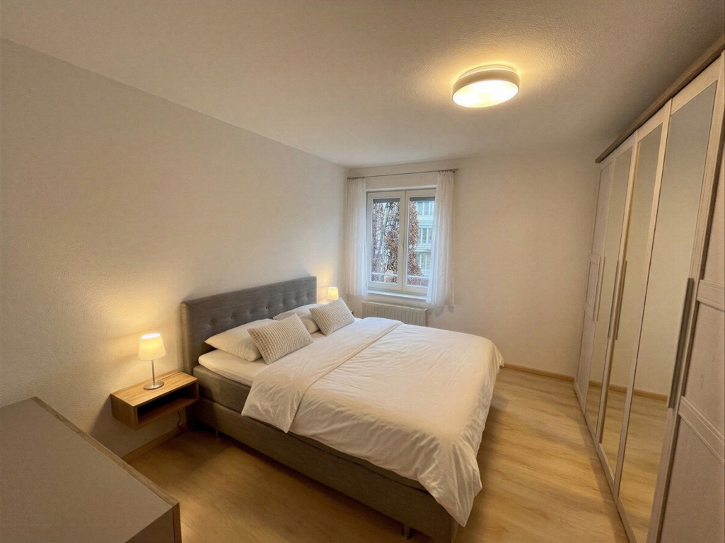 Helle 3-Zi.Wohnung mit Südbalkon und TG-Stellplatz – Sauerampferweg, 70599 Stuttgart Plieningen – Vorschaubild 3