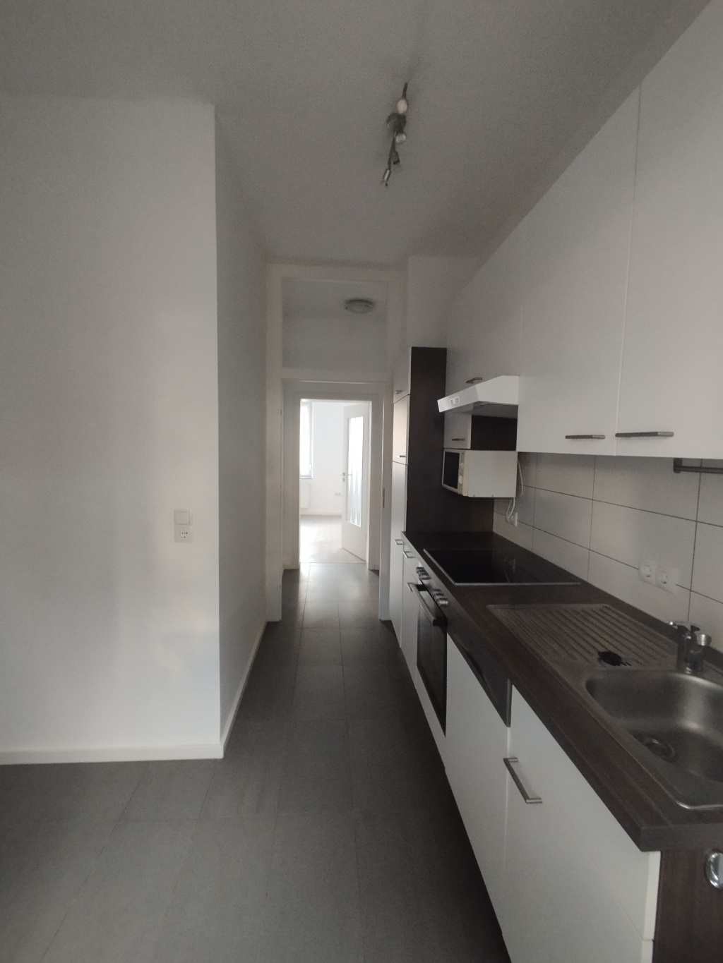 Schöne helle 3-Zimmer-Wohnung mit Garten – Zentrum, 67655 Kaiserslautern Innenstadt – Vorschaubild 7