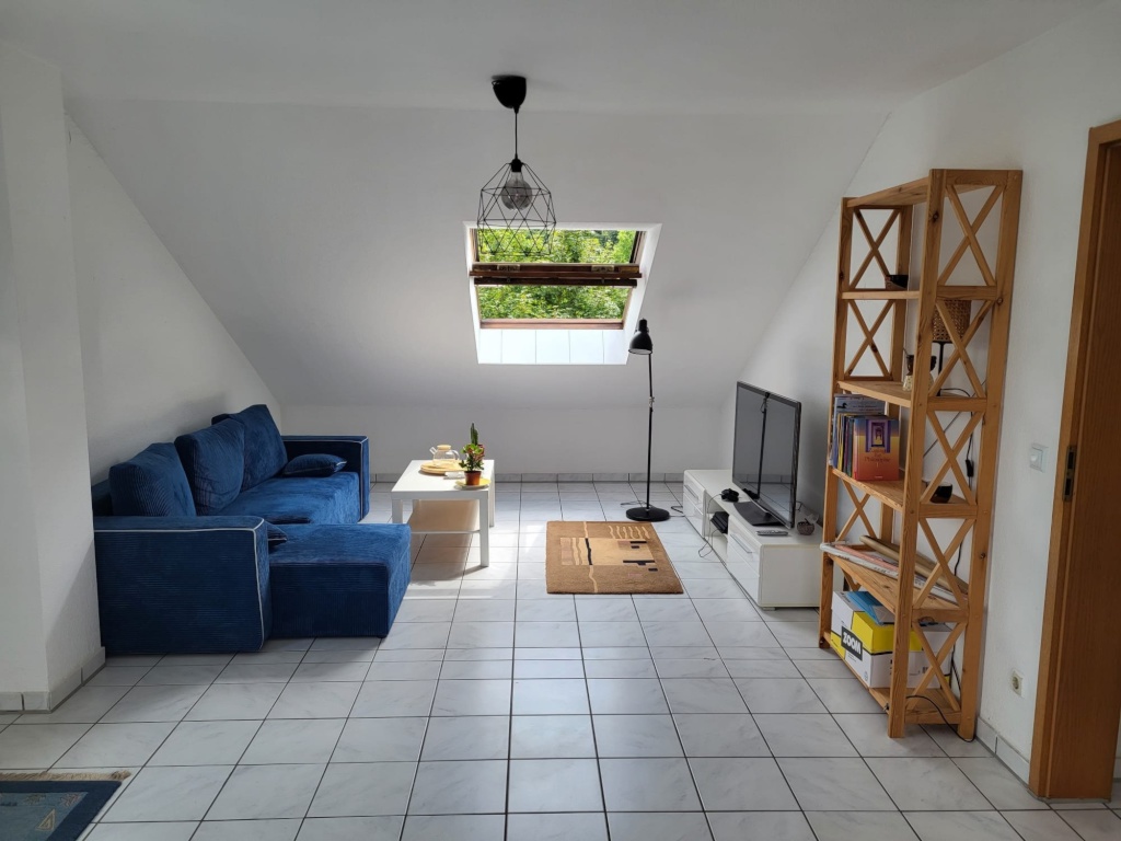 Ruhig wohnen, zentral angebunden: Helle 2-Zimmer-Wohnung