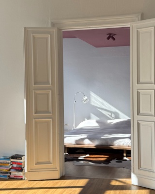 Sunny and spacious apartment in Rixdorf Neukölln - SHORT TERM — photo 1