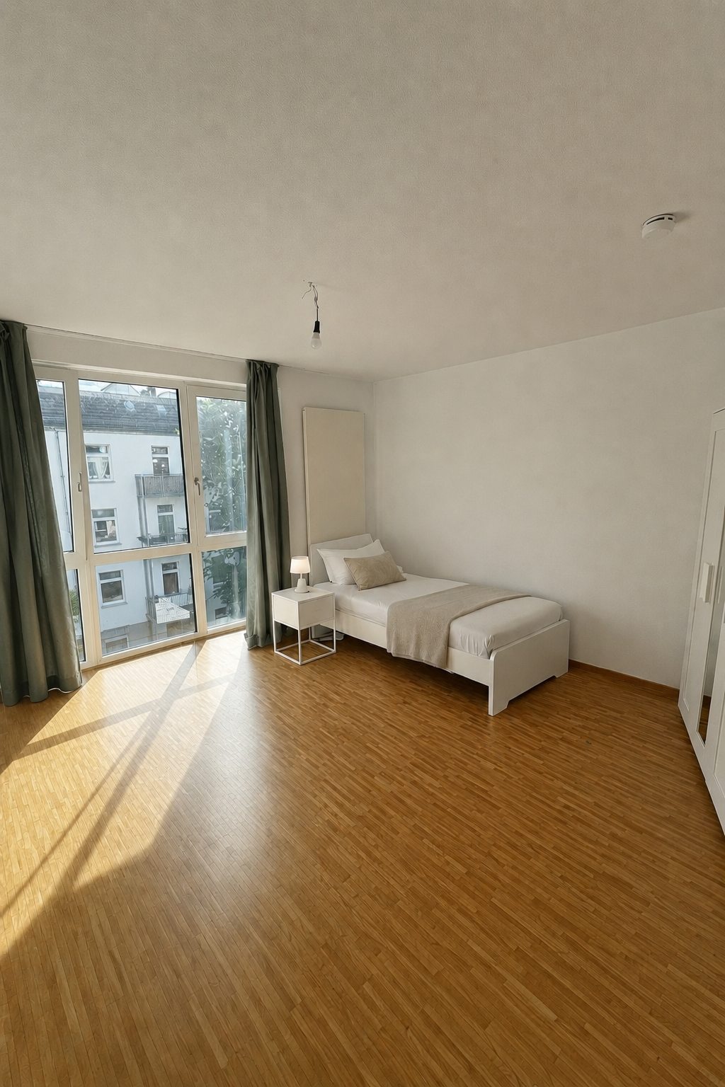 Exklusive 3-Zimmer-Wohnung mit zwei großen Balkonen in Bestlage der Grindelallee – Grindelallee, 20146 Hamburg Eppendorf – Vorschaubild 4