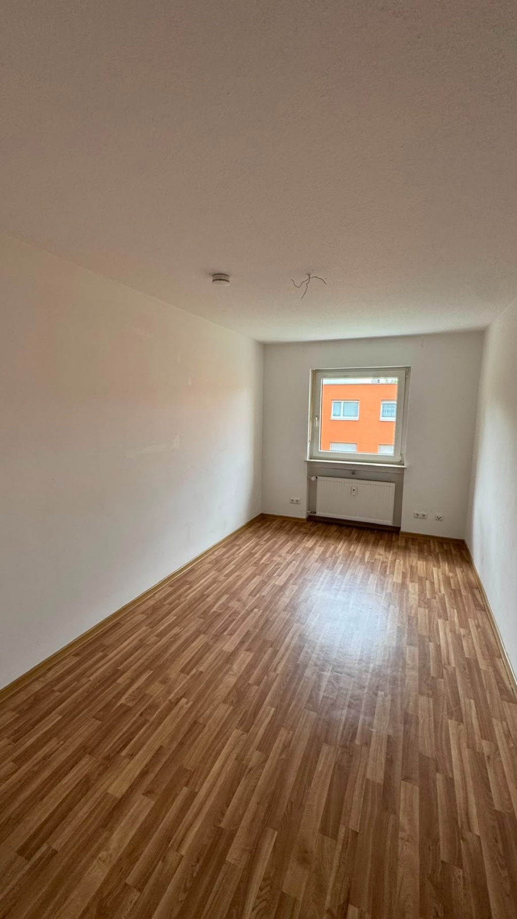 Helle 3-Zi-Wohnung in Würzburg-Heidingsfed EBK – Lehmgrubenweg, 97084 Würzburg Würzburg – Vorschaubild 4
