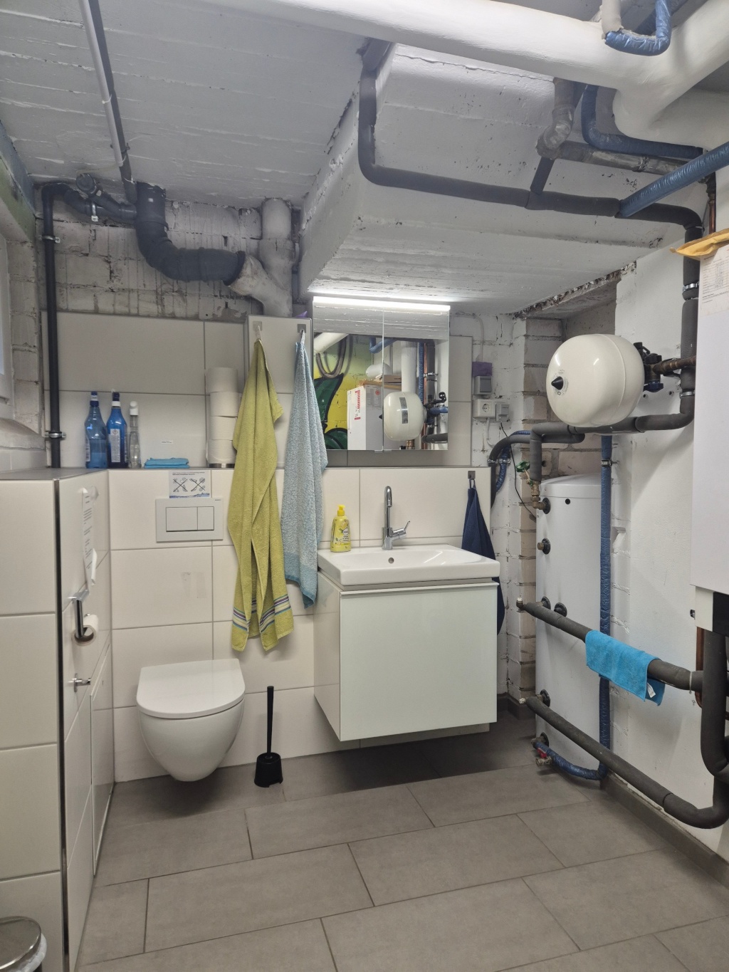 WG-Zimmer Berg Fidel Mazzottistraße - Toilet 4 in the basement