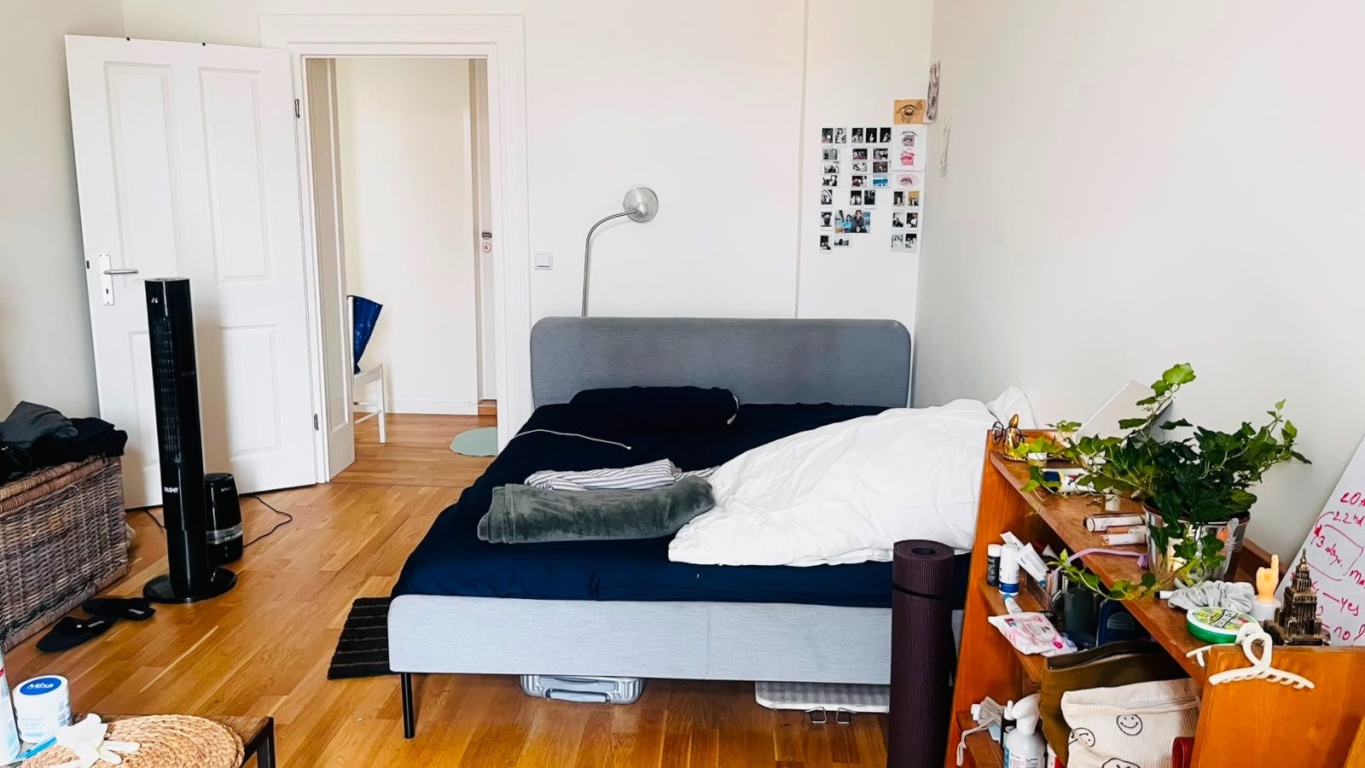 Bright, furnished 1-room apartment available immediately - General Woyna Straße