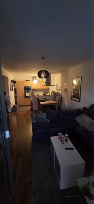 3 Zimmer Wohnung mit großem Balkon und Parkblick