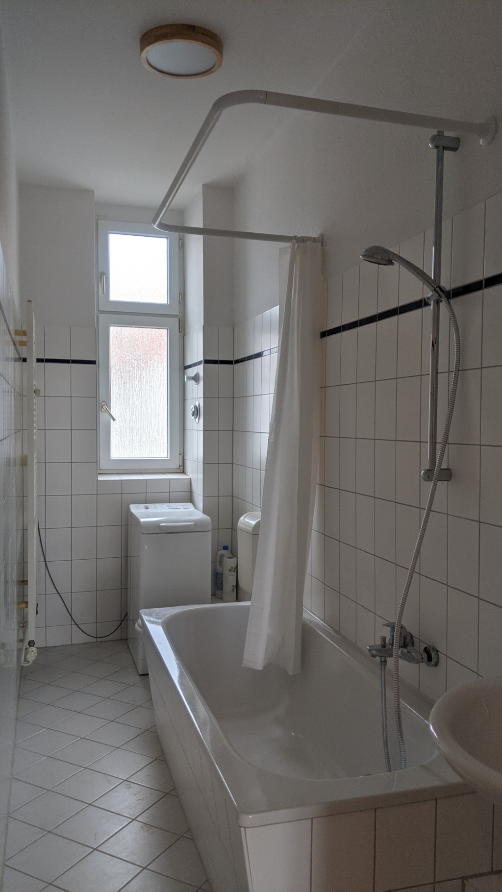 furnished apartment with 2 bright rooms for time rental for one or two years – Siegfriedstr. 15, 12051 Berlin Neukölln – Vorschaubild 10