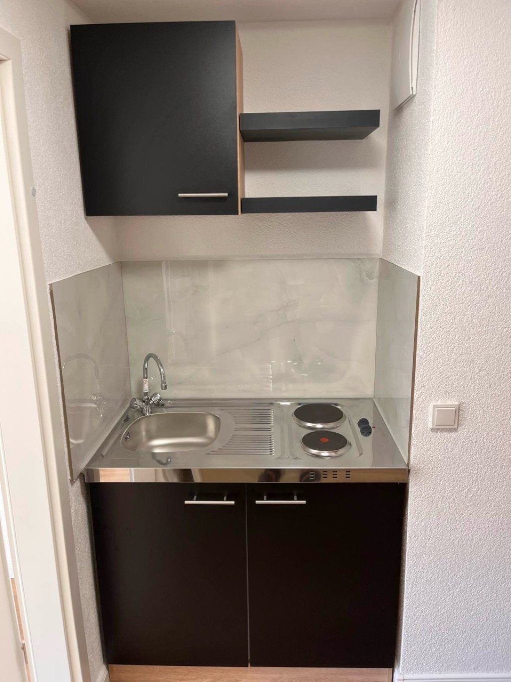 Neu sanierte Einzimmerwohnung mit Fußbodenheizung in zentraler Lage von Dudweiler – Saarbrücker Straße 300, 66125 Saarbrücken Dudweiler – Vorschaubild 7