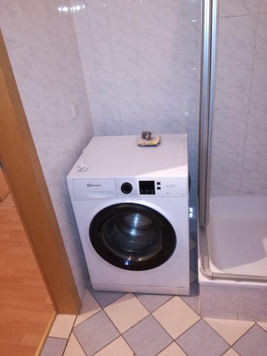 1,5 Zimmer Ideale Wohnung für Studenten zum Lernen und Abschalten – Lostauer Str. 6, 39106 Magdeburg Alte Neustadt – Vorschaubild 7