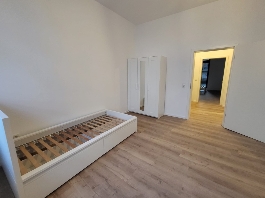 Saniertes Apartment möbliert mit Gemeinschaftsbad, eigene Küche - direkt am Eigelsteintor – Eigelstein 99, 50668 Köln Altstadt-Nord – Vorschaubild 3