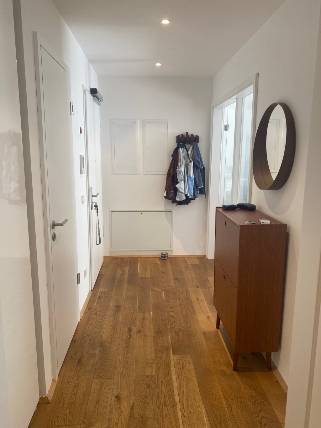 Helle 2 1/2 Zimmer Wohnung in Neubau, teilmöbeliert, direkt am Dresdner Zwinger – Am Schießhaus 8C, 1067 Dresden Dresden – Vorschaubild 9