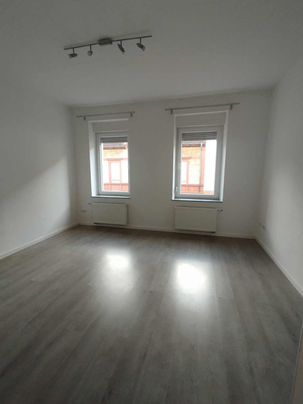 Schöne helle 3-Zimmer-Wohnung mit Garten – Zentrum, 67655 Kaiserslautern Innenstadt – Vorschaubild 3
