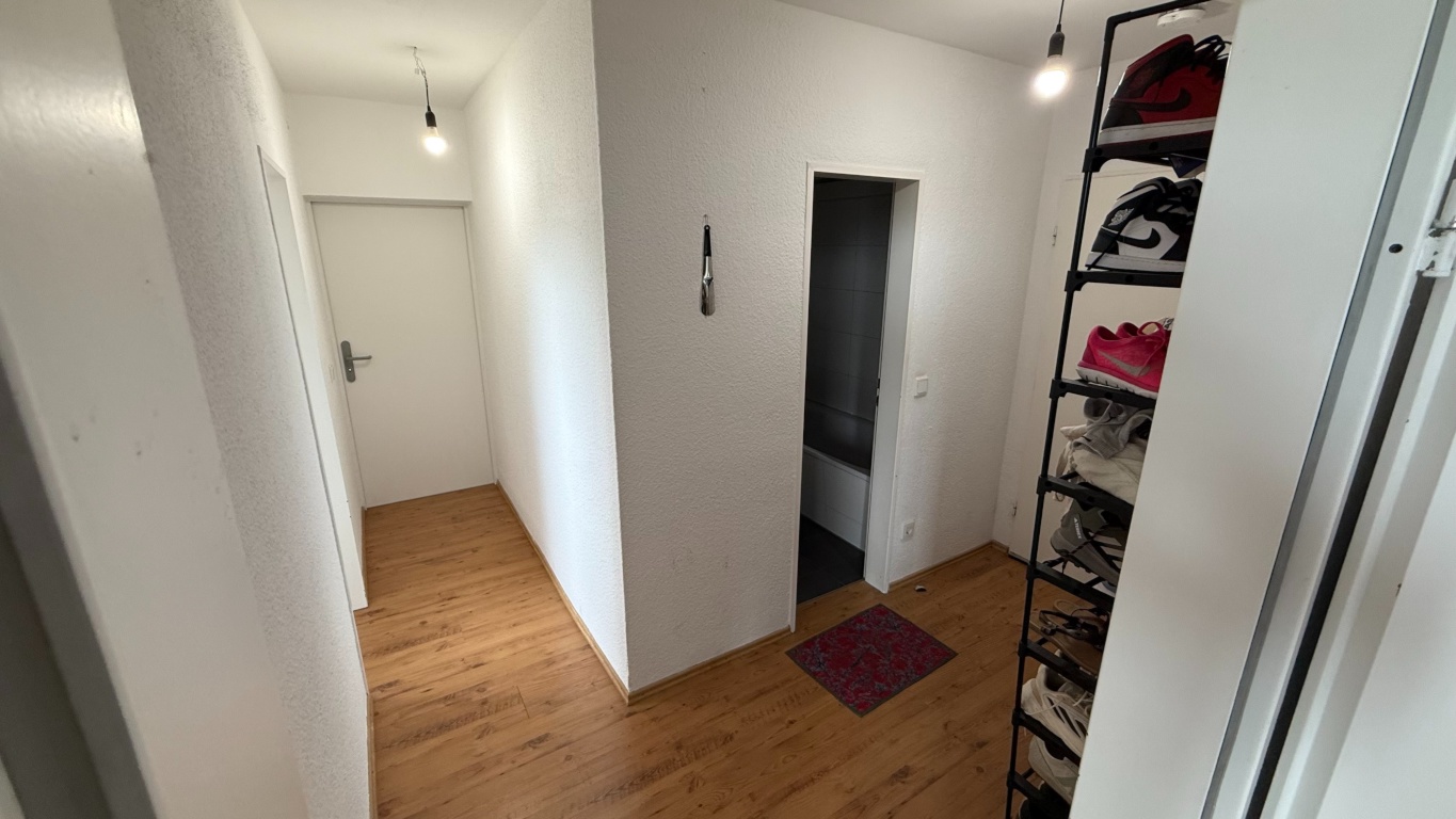 Neuer Mieter gesucht: Helle 2-Zimmer-Wohnung (60 m2) mit Balkon / WG möglich – Wendenring 4, 38114 Braunschweig Braunschweig – Vorschaubild 4