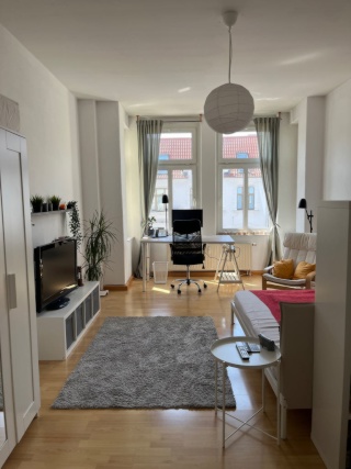 Ad image: Großes, helles WG-Zimmer in Stadtfeld Ost
