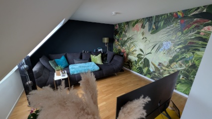 Ad image: 3-Zi. Apartment DG mit Balkon zur Mitnutzung