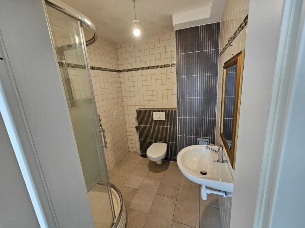 Helle 2-Zimmer-Kellerwohnung mit Fußbodenheizung, 53 m2, Köln-Sürth – Helene-Wessel-Straße 25, 50999 Köln Sürth – Vorschaubild 3