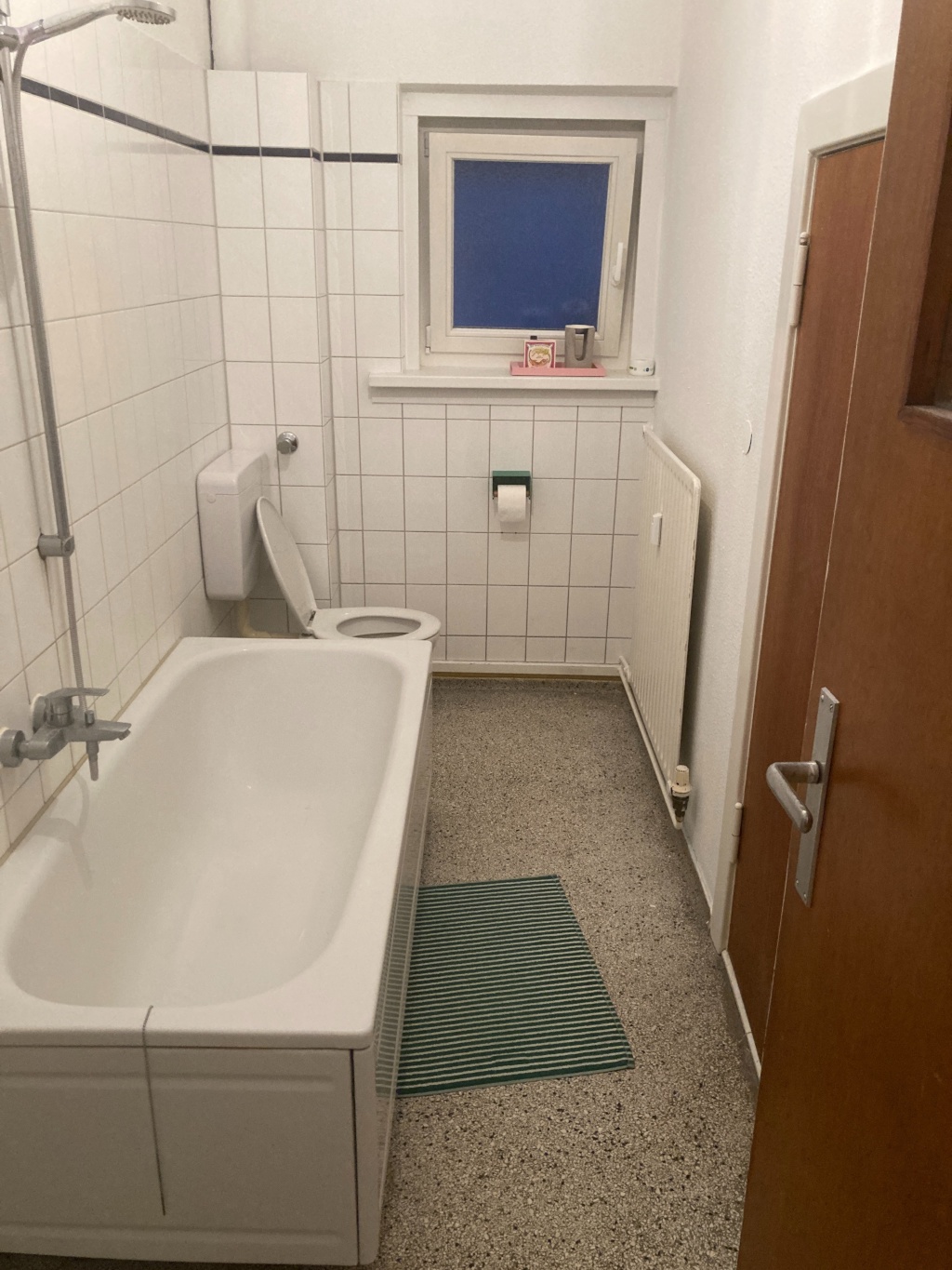 1-Zimmer-Wohnung BERLIN Markgrafenstr. - Bad