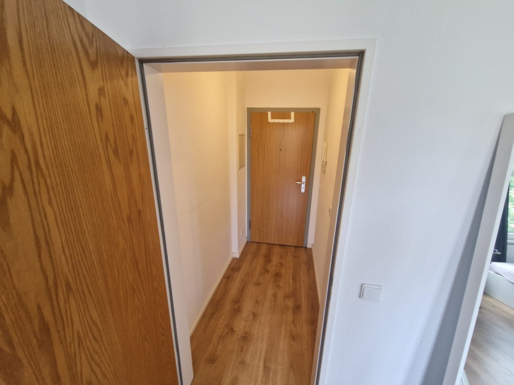 Helle 1-Zimmer-Wohnung mit Balkon in Pankow zum 01.09. – Grabbeallee 59, 13156 Berlin Pankow – Vorschaubild 10