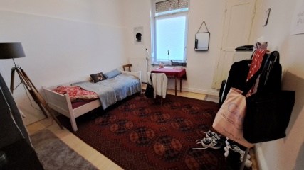 Anzeigenbild: Schönes Zimmer in 3er Frauen WG