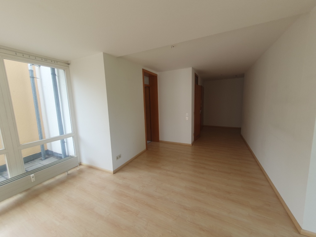 Helle 3-Zi.Wohnung mit Südbalkon und TG-Stellplatz – Sauerampferweg, 70599 Stuttgart Plieningen – Vorschaubild 16
