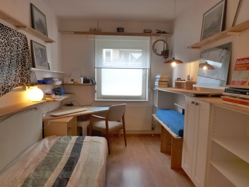 Wohnung mit Garten 3 km nahe Köln Weiden / frei ab September 2026 (auch monatsweise) – Aachener Straße, 50859 Köln Weiden – Vorschaubild 3