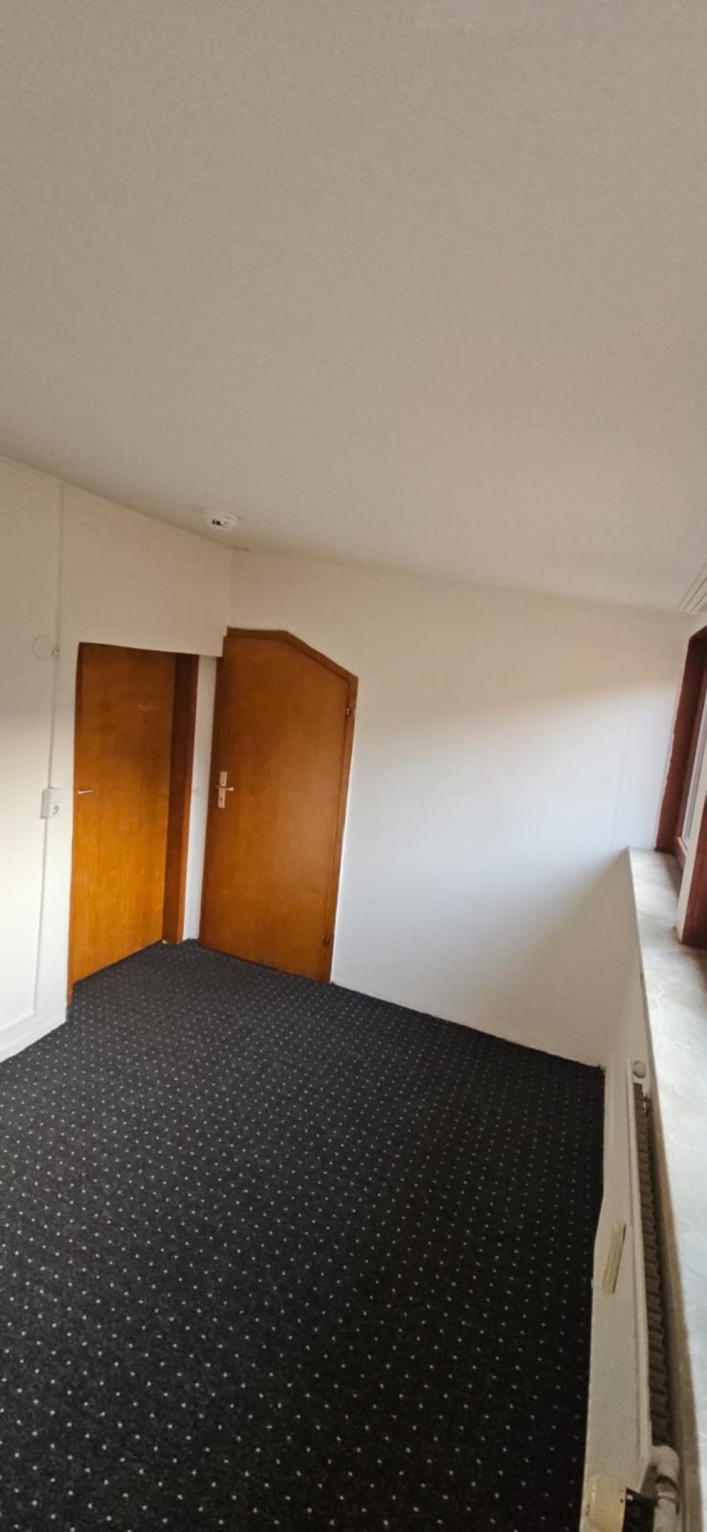 Schöne 2- Zimmer Wohnung mitten in der Innenstadt – Mauerstraße, 37073 Göttingen Göttingen – Vorschaubild 6