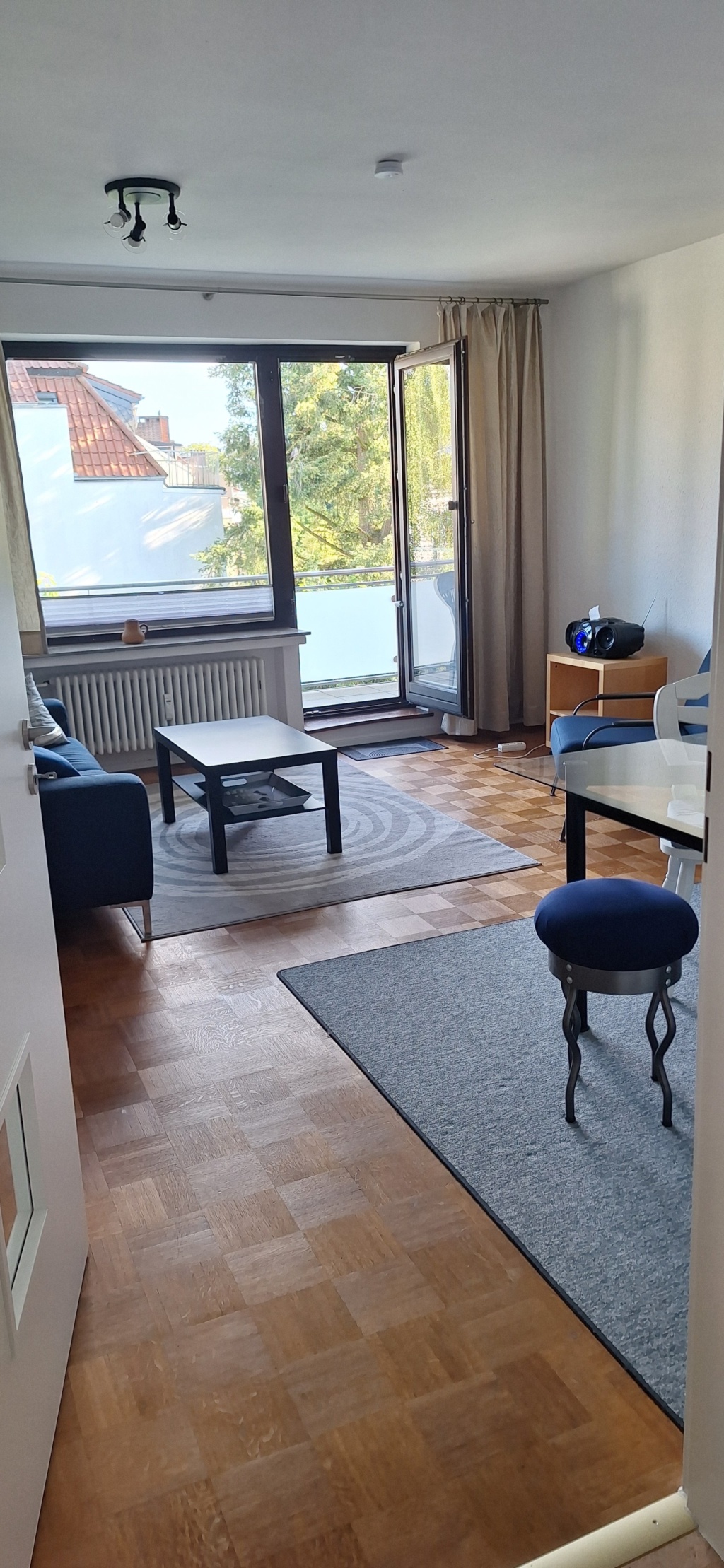 Renovierte, möblierte 3 Zimmer Whg Bürgerpark