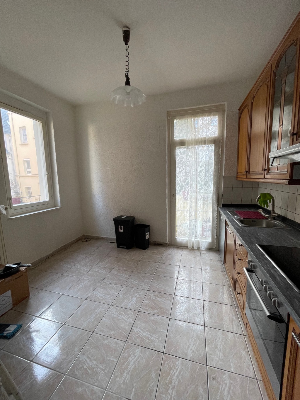 WG-geeignete 4-Zimmer-Altbauwohnung mit Charme – Böheimstraße, 70199 Stuttgart Süd – Vorschaubild 3