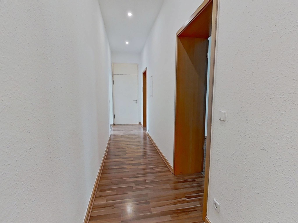 Familien und WG ́s aufgepasst: Weitläufige 4-Zimmer-Wohnung mit sonnigem BALKON – Breiter Weg 255, 39104 Magdeburg Altstadt – Vorschaubild 13