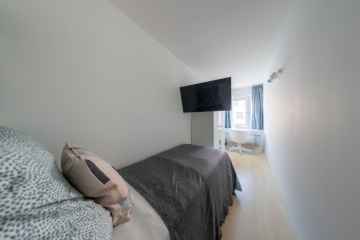 Fully furnished living | 60528-G102-2OGLZI2