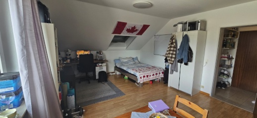 Anzeigenbild: 1 Zimmerwohnung im Dachgeschoß zu vermieten