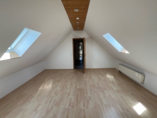 Ad image: Zimmer in 3er WG im Zentrum von Bonlanden ab 01.11.26