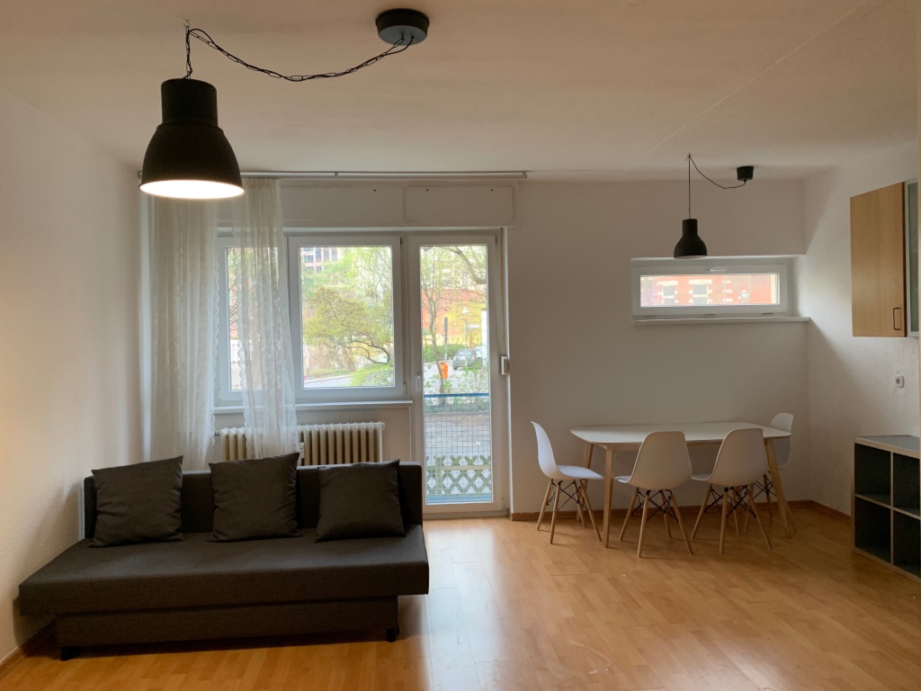 Voll möbliertes alles inklusive Studio mit Spreeblick - 6 Monate Mindestmietdauer *** Fully furnished all inclusive Studio with Riverview - 6 months minimum stay