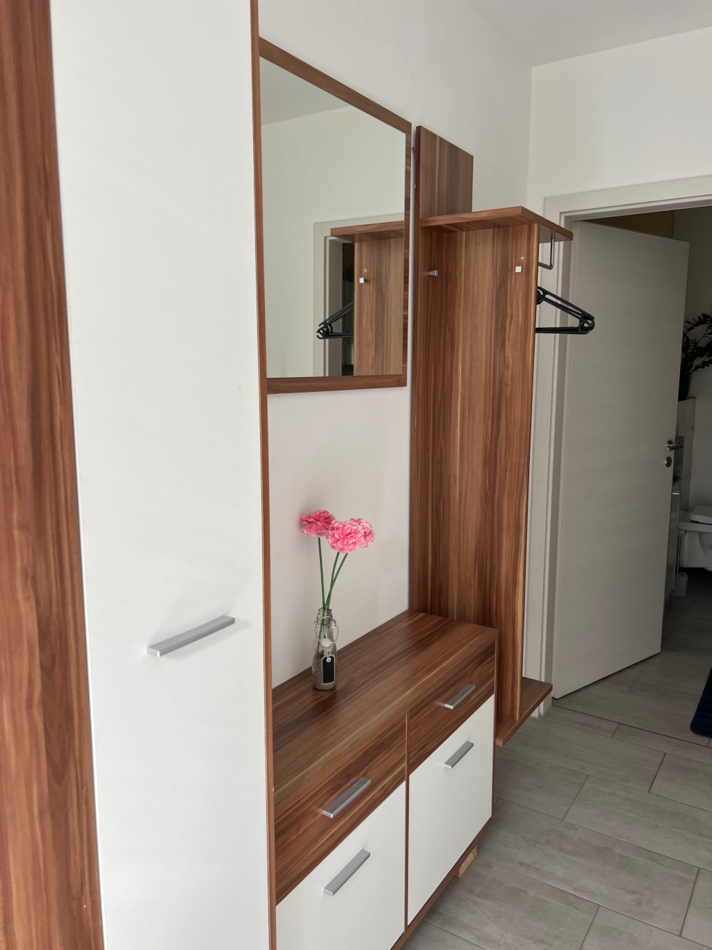 Mobilierte Fabrik-Loft Wohnung – Newtonstraße 5, 4279 Leipzig Dölitz-Dösen – Vorschaubild 2
