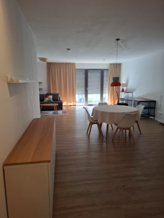 Imagen del anuncio: 2 Zimmer voll möbliert mit kl. Terrasse