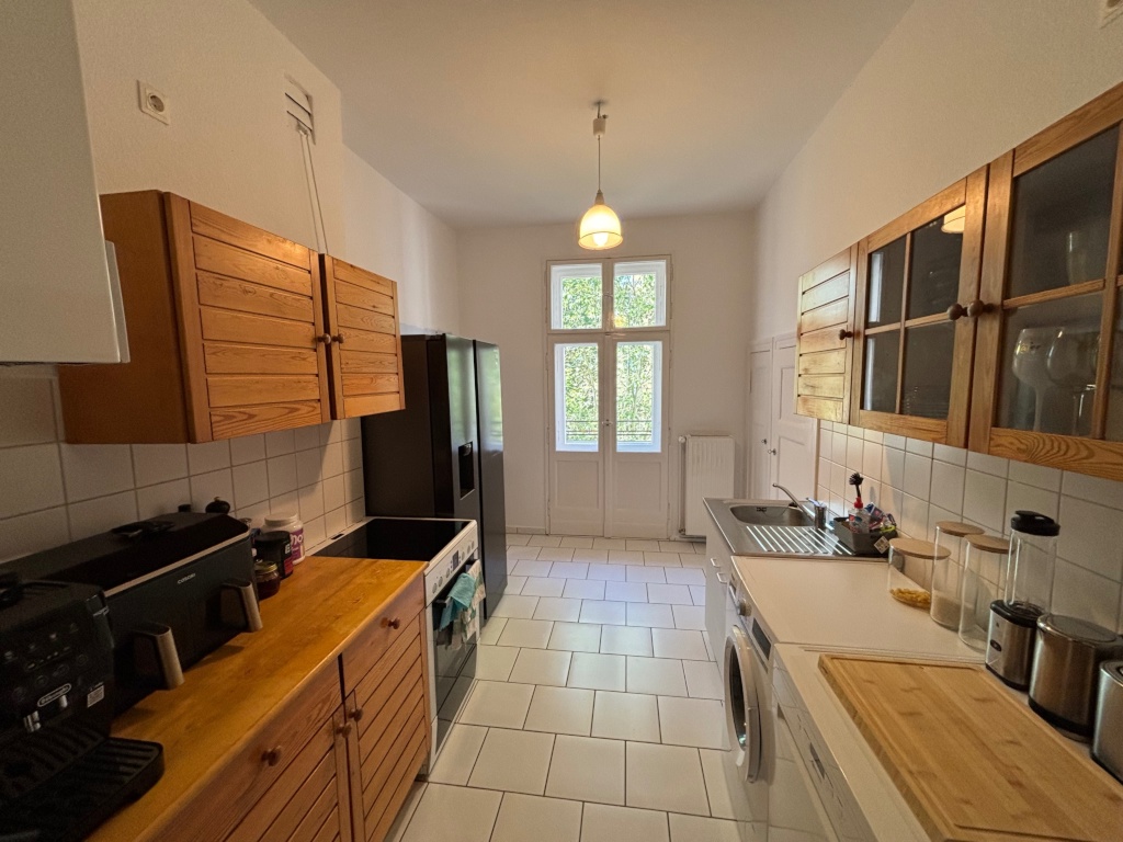 Ruhige, vollmöblierte Altbauwohnung im Hinterhaus – 3 Zimmer mit zwei Balkonen – Friedrichshaller Straße 23, 14199 Berlin Schmargendorf – Vorschaubild 6