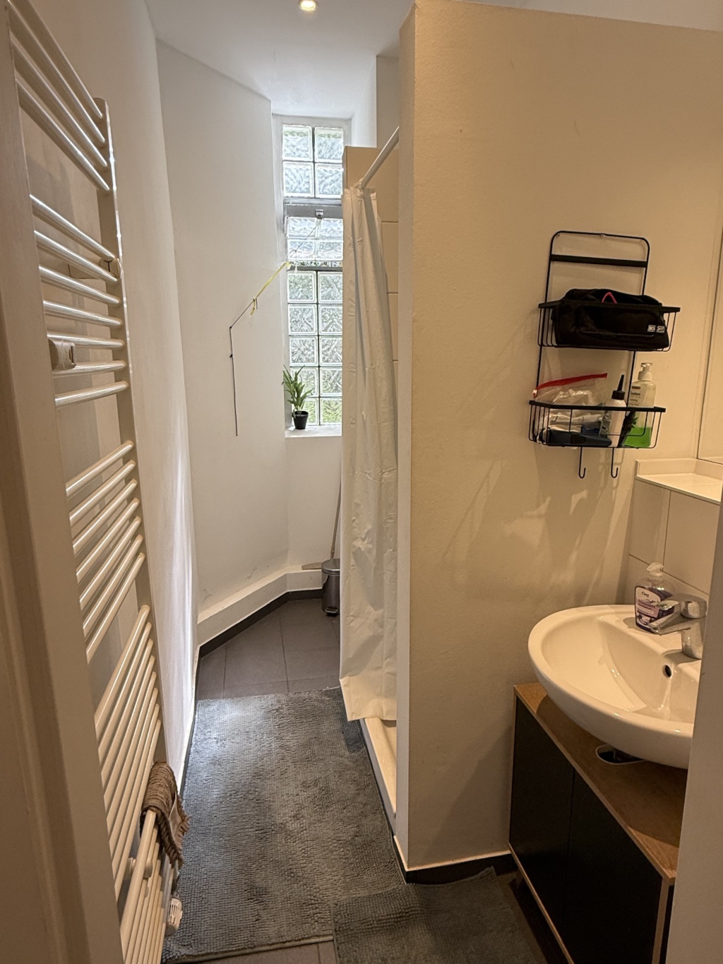 Nachmieter gesucht: Fully Furnished 1-Room Flat in Neukölln/Schillerkiez (€510 p.P. / €1.020 Total) – Weisestraße 65, 12049 Berlin Neukölln – Vorschaubild 5