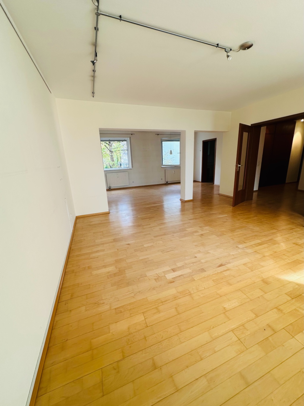 Wohnung als WG-Traum in Uni / FH / Klinik und Stadt- Laufweite Mainz-Bretzenheim: 4 Zimmer + Balkon & Gemeinschaftsgarten – Michael-Müller-Ring 2, 55128 Mainz Bretzenheim – Vorschaubild 4