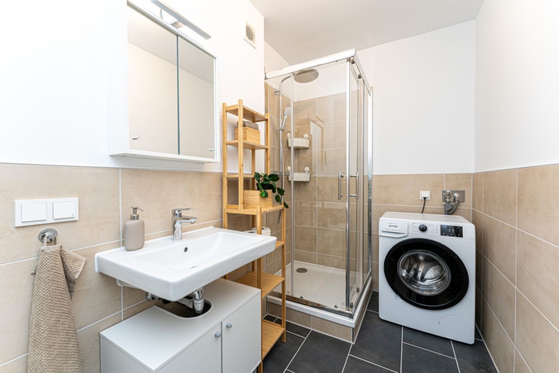 Gemütliches Zimmer in WG – komplett ausgestattet mit guter Anbindung – Müllerstraße, 13353 Berlin – Vorschaubild 10