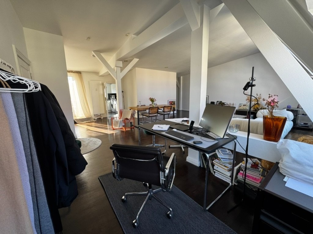 Helle, großzügige Dachgeschosswohnung – 3–6 Monate ab Oktober – Fredericiastraße 31, 14059 Berlin Charlottenburg – Vorschaubild 3