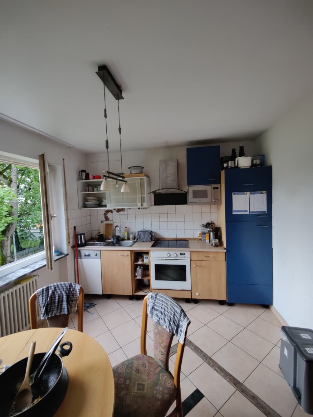 Habitación en WG Weingarten Hügelheimer Weg 5 - Küchenzeile/Kitchen Counter