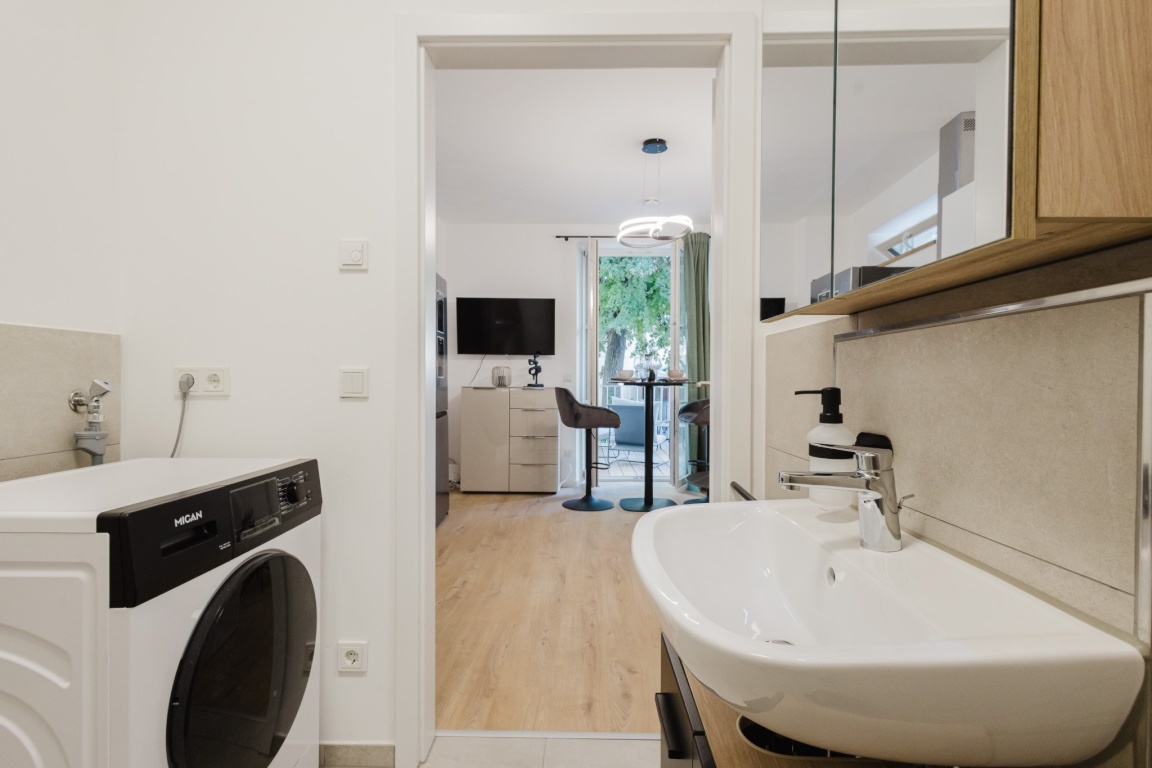 Kernsanierte und Möblierte All-Inclusive Wohnung in der Altstadt – Prinzenweg 6, 93047 Regensburg Innenstadt – Vorschaubild 9