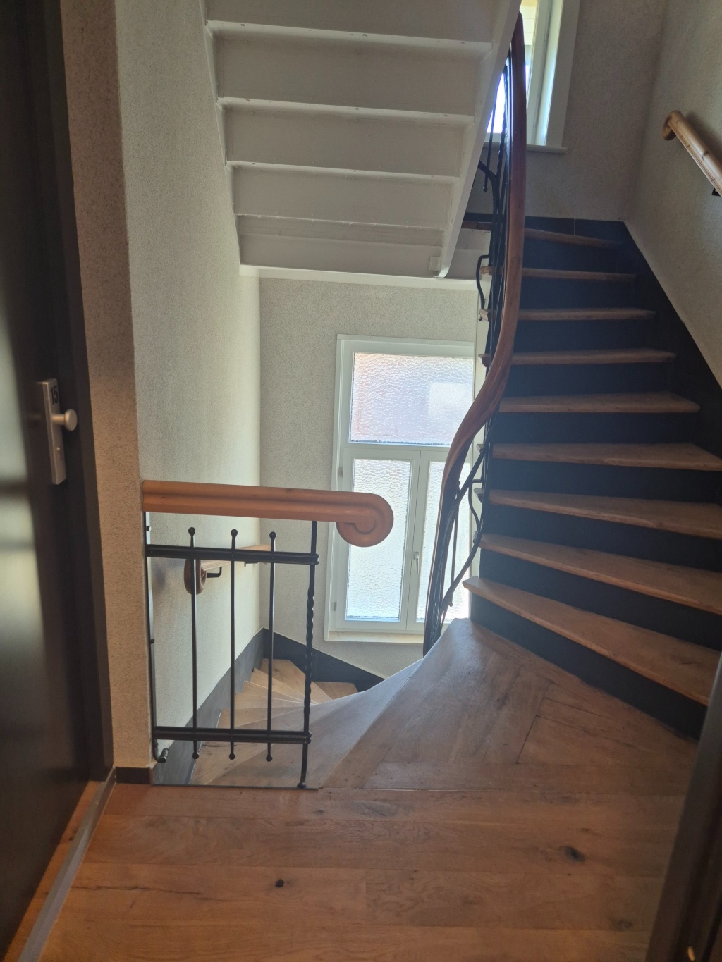 Schöne frisch renovierte möblierte 1- Zimmer Wohnung zu vermieten – Tiergartenstraße, 30559 Hannover Kirchrode – Vorschaubild 9