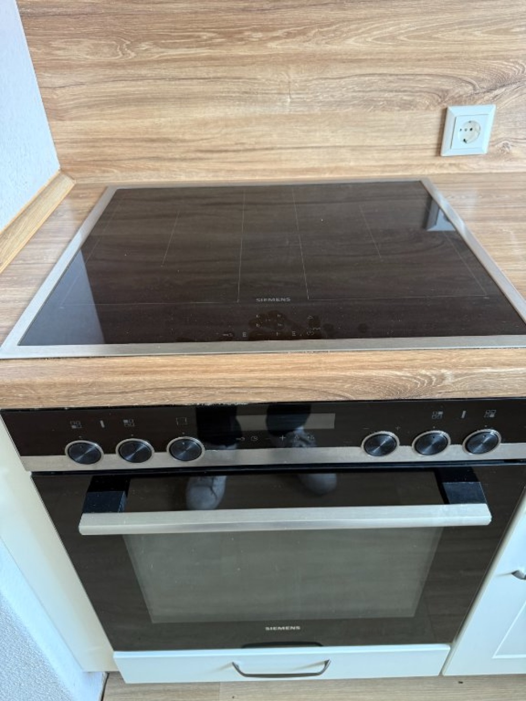 Flatshare Alt-Mariendorf Gersdorfstraße 56 - Siemens Kochfeld Ofen