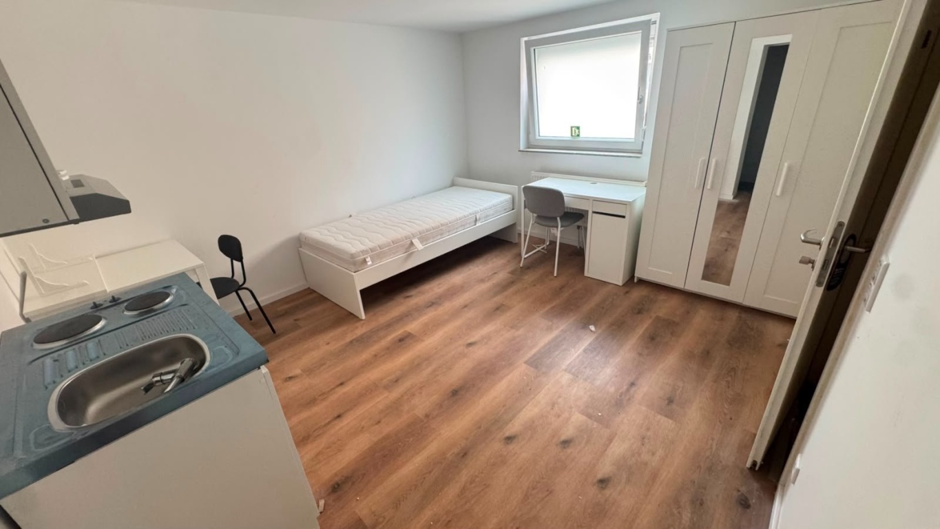 Newly Renovated Private Studio Apartment in the Heart of Erlangen – Schuhstraße 21, 91052 Erlangen Alt-Erlangen – Vorschaubild 4
